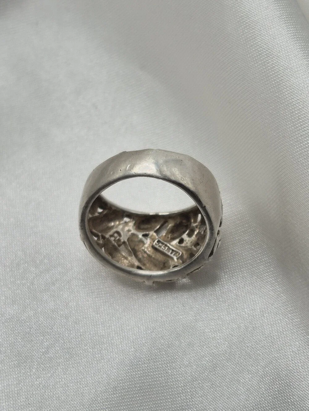925 Sterling Silver Leaf Band Ring Foliate  Design Size 7 Openwork Thailand